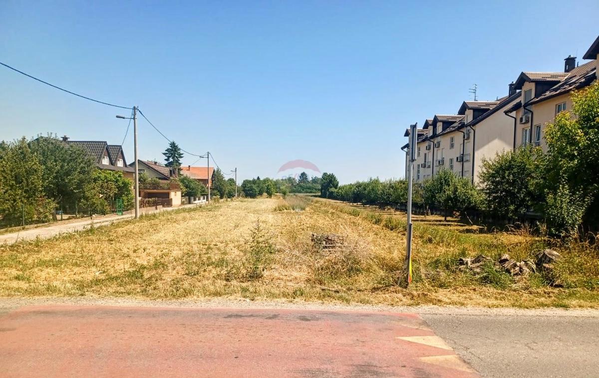 Terreno edificabile Brezovica, 2.852m2