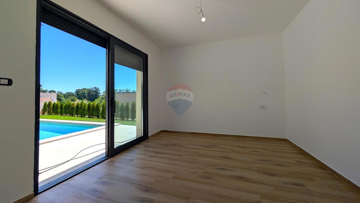 Casa Žminj, Moderna villa al piano terra con piscina a Žminj