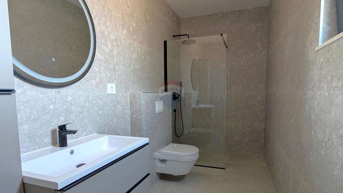 Casa Žminj, Moderna villa al piano terra con piscina a Žminj