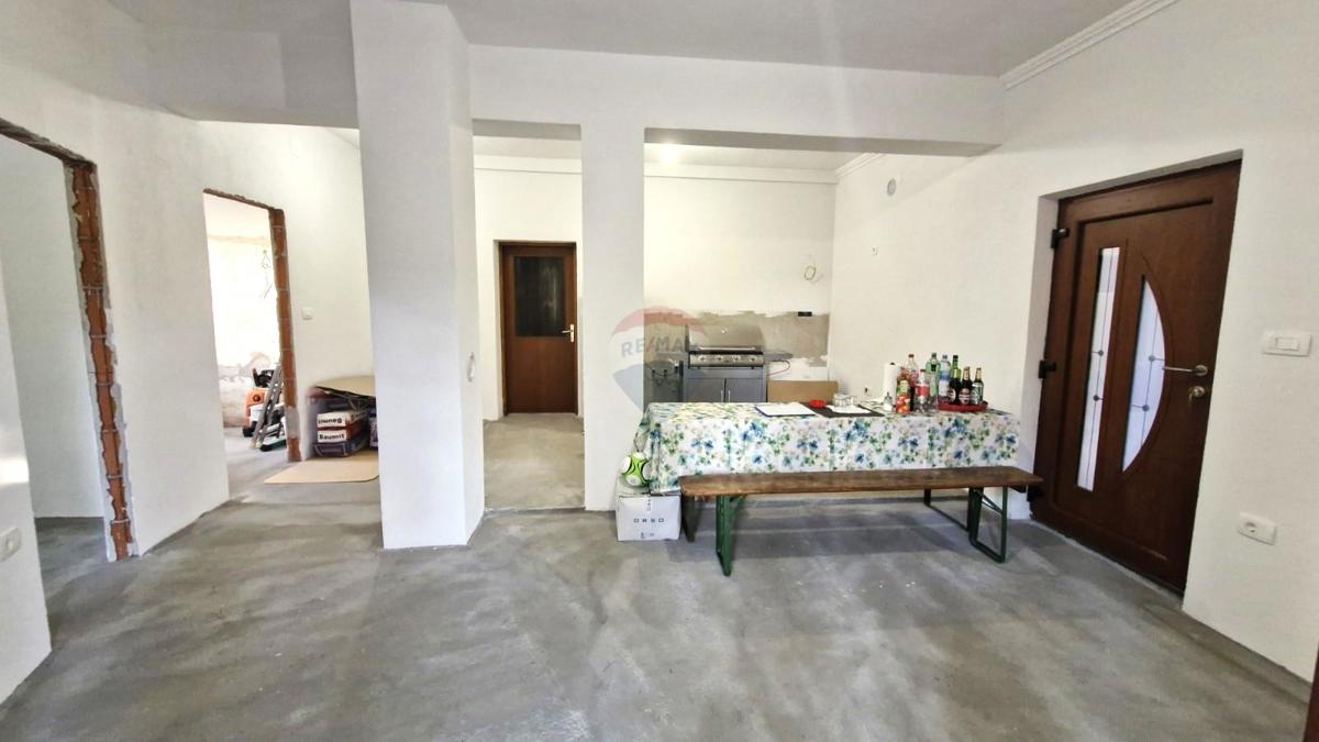 Pazin, Zarečje – Casa di 200 m² nella Natura, Verde e Vista sul Fiume