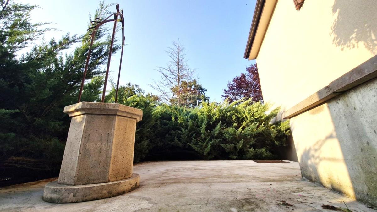 Pazin, Zarečje – Casa di 200 m² nella Natura, Verde e Vista sul Fiume