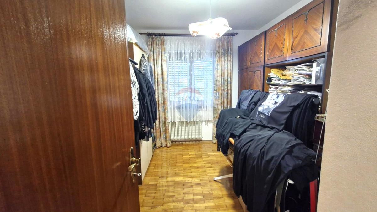 Pazin, Zarečje – Casa di 200 m² nella Natura, Verde e Vista sul Fiume