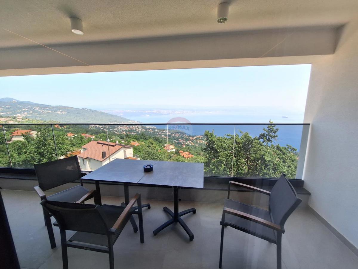 Appartamento Dobreć, Opatija - Okolica, 80m2