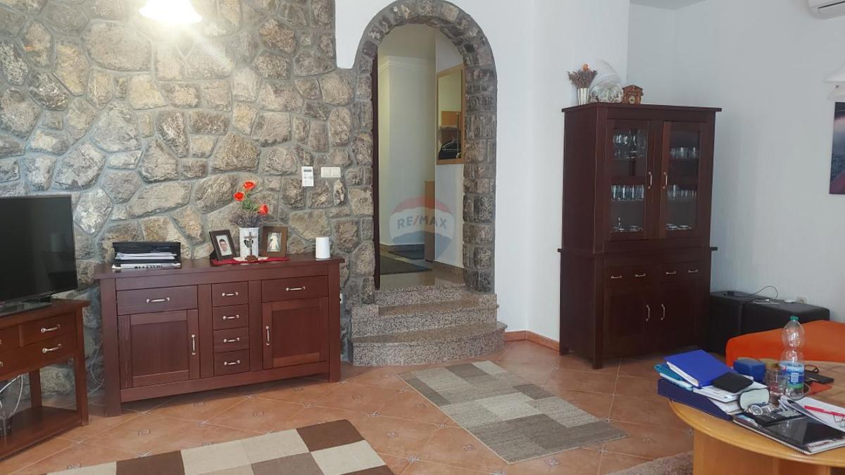 Casa Pobri, Opatija - Okolica, 221m2