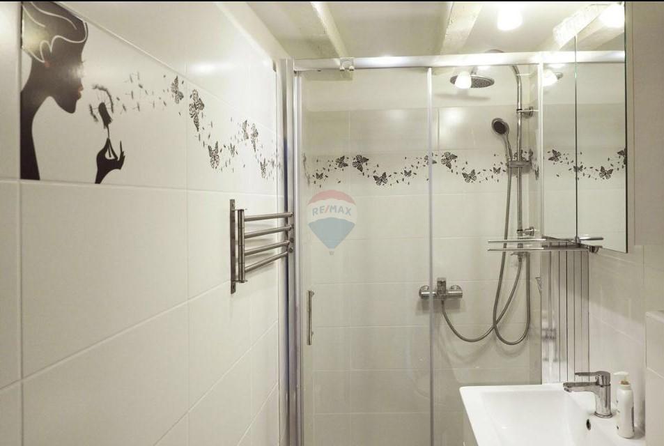 Istria, Rovigno, centro, strada tranquilla, appartamento completamente ristrutturato e arredato di 42 m²