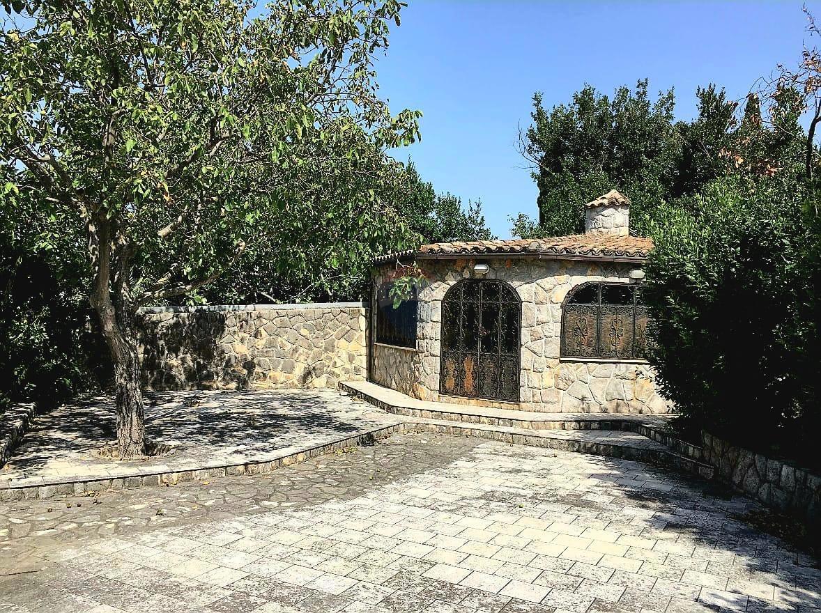 Attività commerciale Crikvenica, 150m2