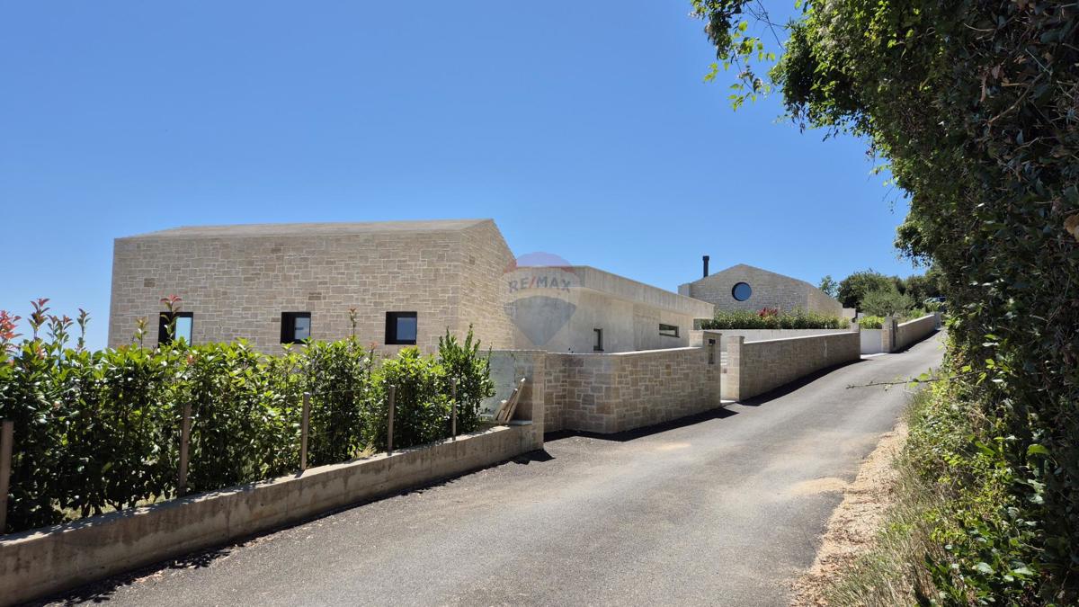 Casa Plomin, Kršan, 382m2