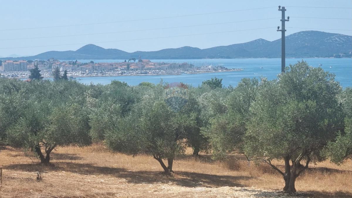Terreno edificabile Sveti Filip i Jakov, Sveti Filip I Jakov, 868m2