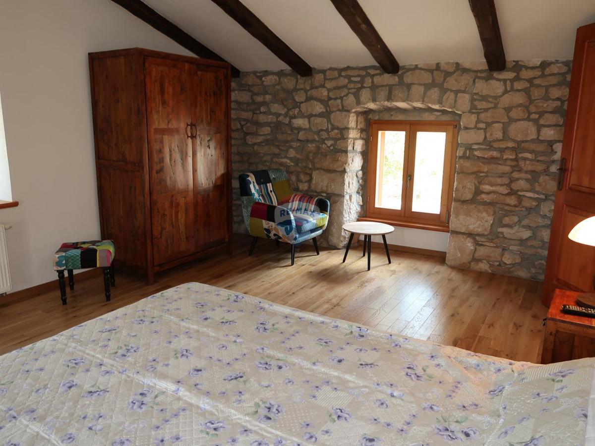 Casa Nedešćina, Sveta Nedelja, 350,88m2