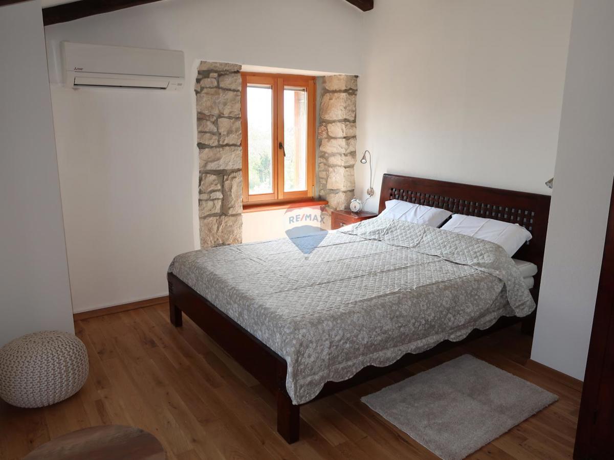 Casa Nedešćina, Sveta Nedelja, 350,88m2