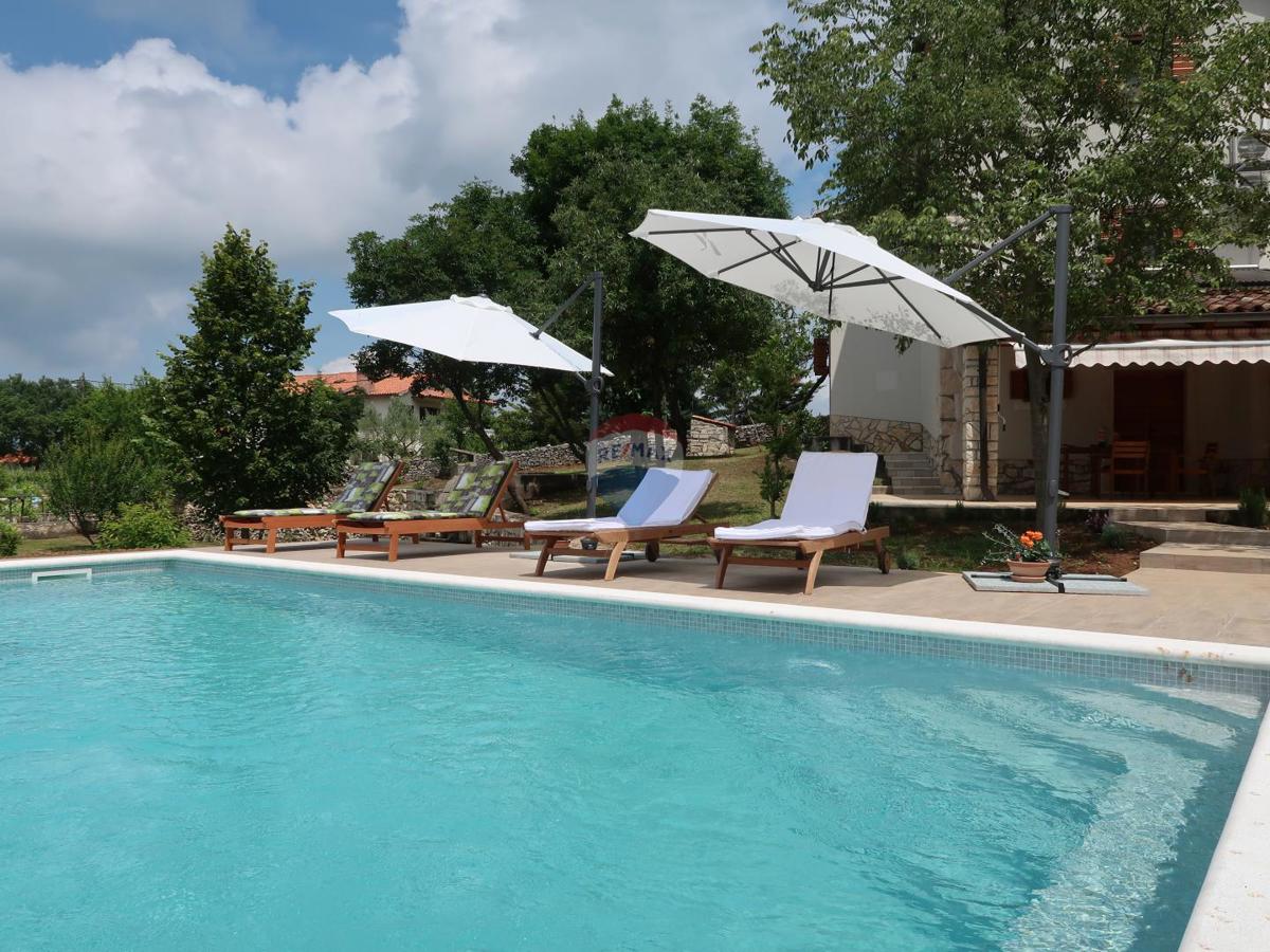 Casa Nedešćina, Sveta Nedelja, 350,88m2