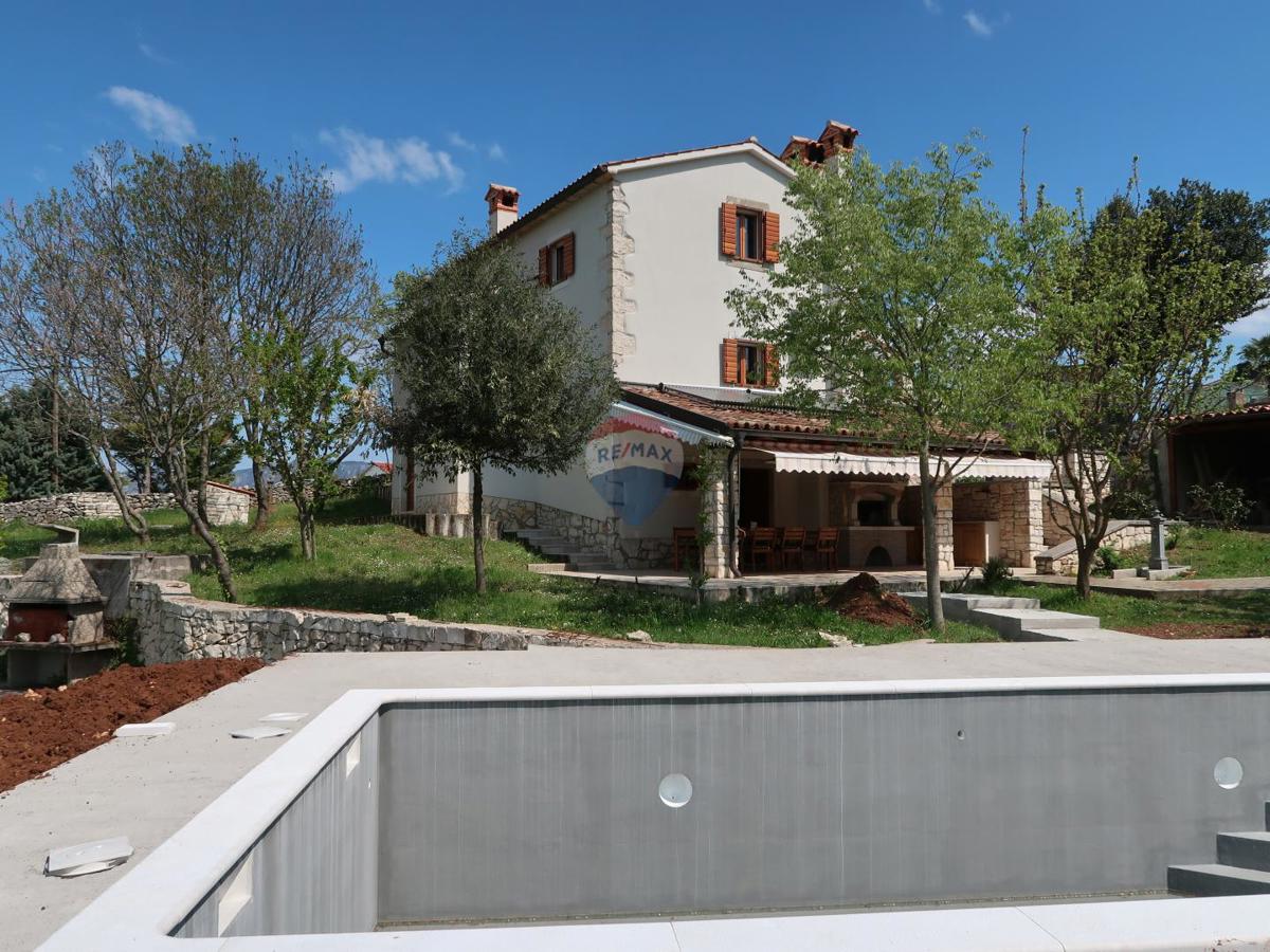 Casa Nedešćina, Sveta Nedelja, 350,88m2