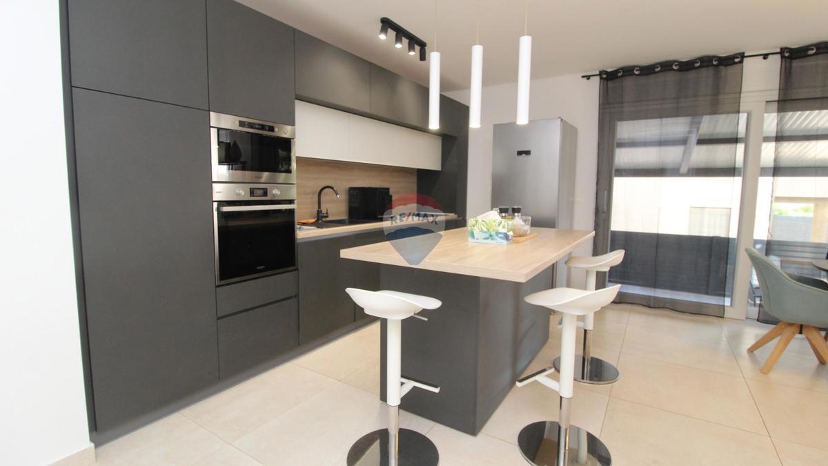 Appartamento Novigrad, 66m2