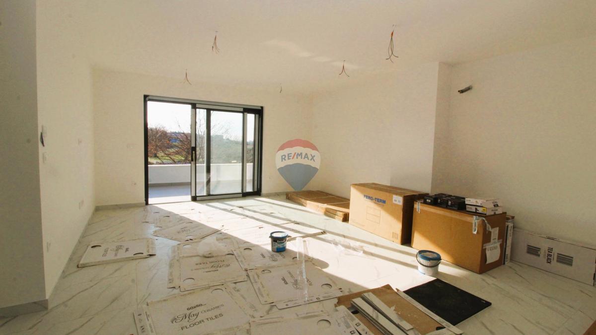 Appartamento 2 camere con terrazza e vista mare – Novigrad