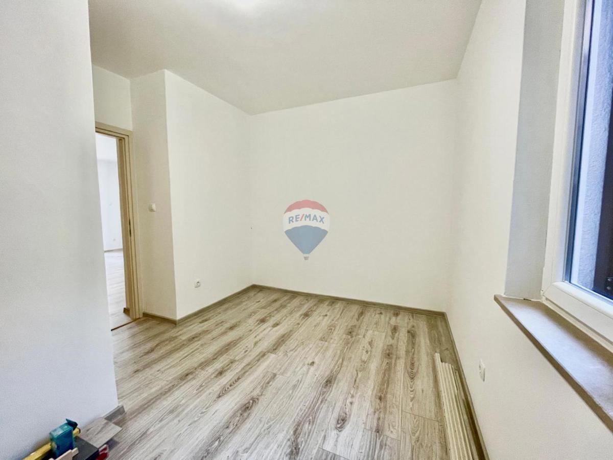 Crikvenica – appartamento bilocale ristrutturato con giardino