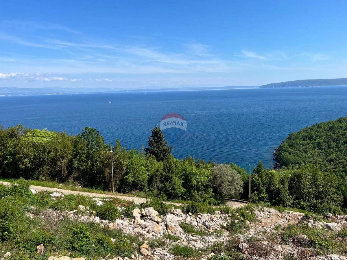 Terreno edificabile Medveja, Lovran, 1.083m2