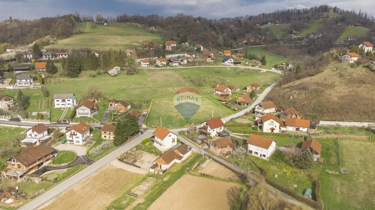 Terreno edificabile Tuheljske Toplice, Tuhelj, 2.936m2