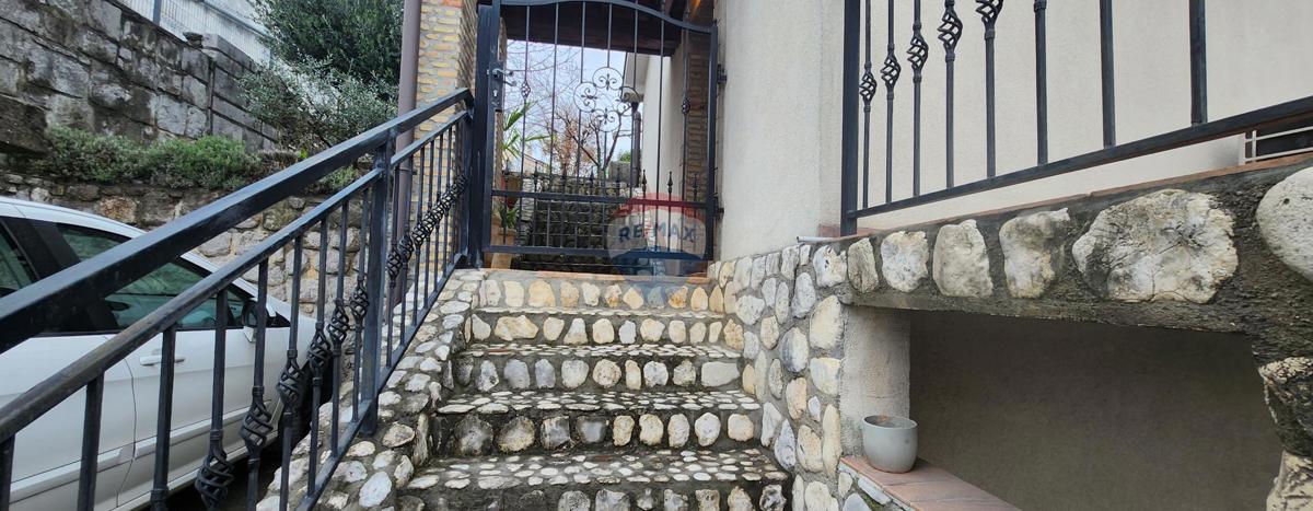 Appartamento Marinići, Viškovo, 128,33m2