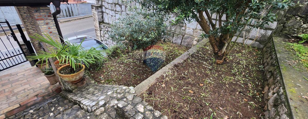 Appartamento Marinići, Viškovo, 128,33m2