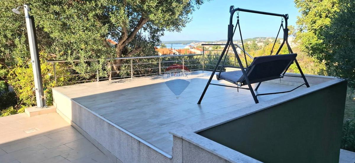 Appartamento Barbat na Rabu, Rab, 65m2