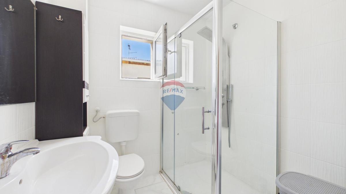 Casa Gornji Desinec, Jastrebarsko - Okolica, 245m2