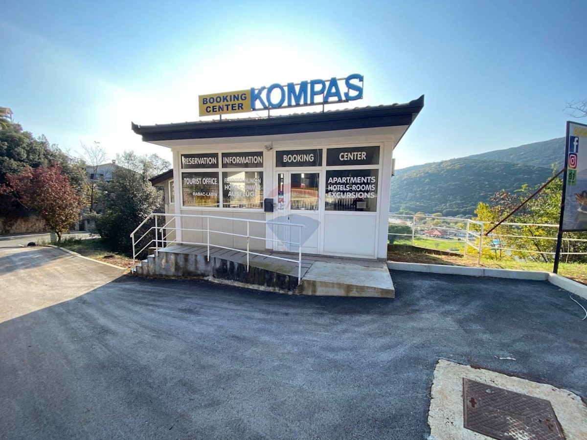 Attività commerciale Rabac, Labin, 59m2