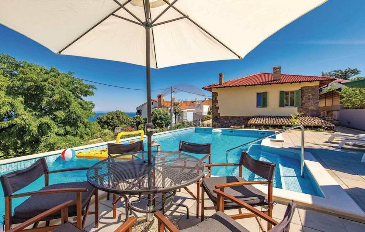 Villa Singola/Casa Vacanza Ičići, Opatija - Okolica, 260m2