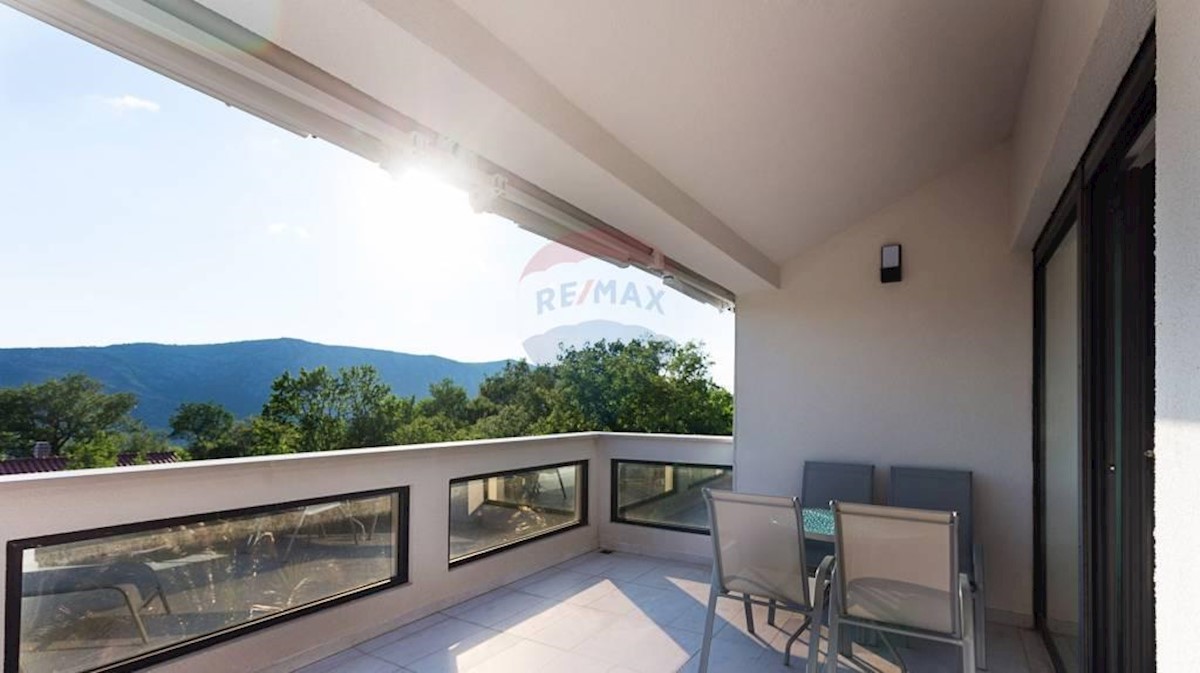 Villa Singola/Casa Vacanza Crikvenica, 340m2