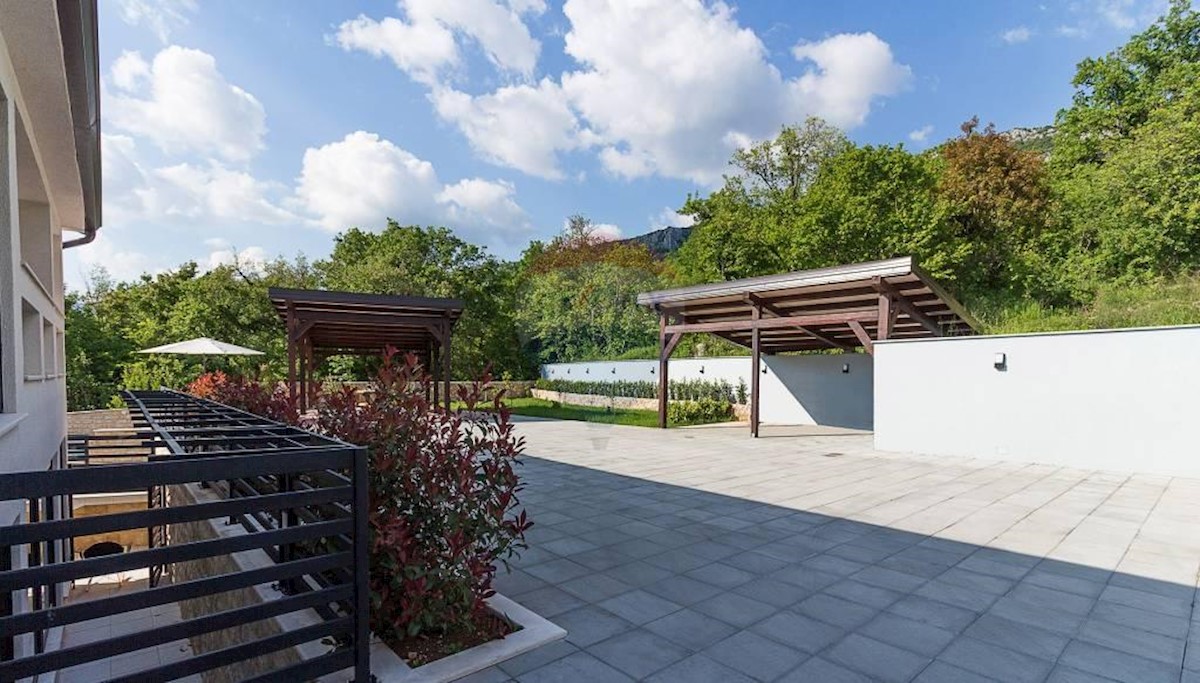 Villa Singola/Casa Vacanza Crikvenica, 340m2