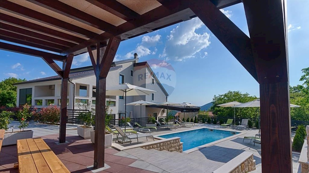 Villa Singola/Casa Vacanza Crikvenica, 340m2