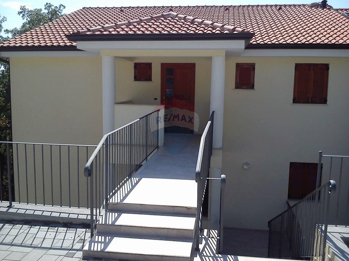 Appartamento Lovran, 150m2