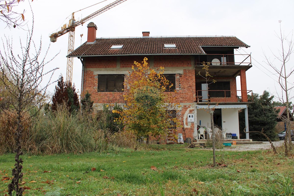 Casa Kurilovec, Velika Gorica, 280m2