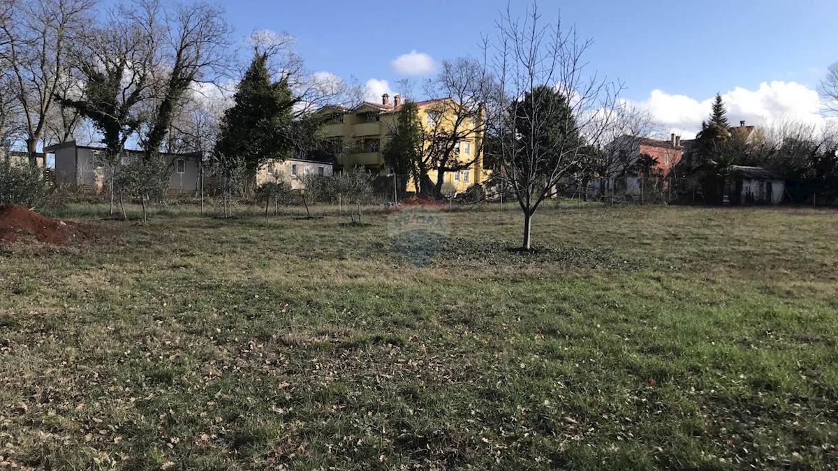 Terreno edificabile Funtana, 2.281m2