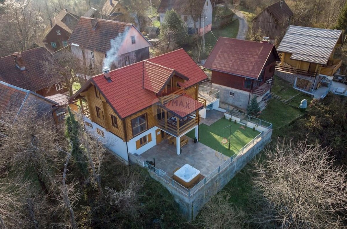 Casa Gornji Turni, Delnice, 250m2