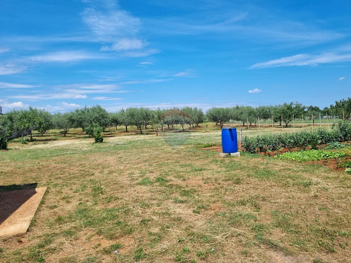 Terreno edificabile Loborika, Marčana, 2.321m2