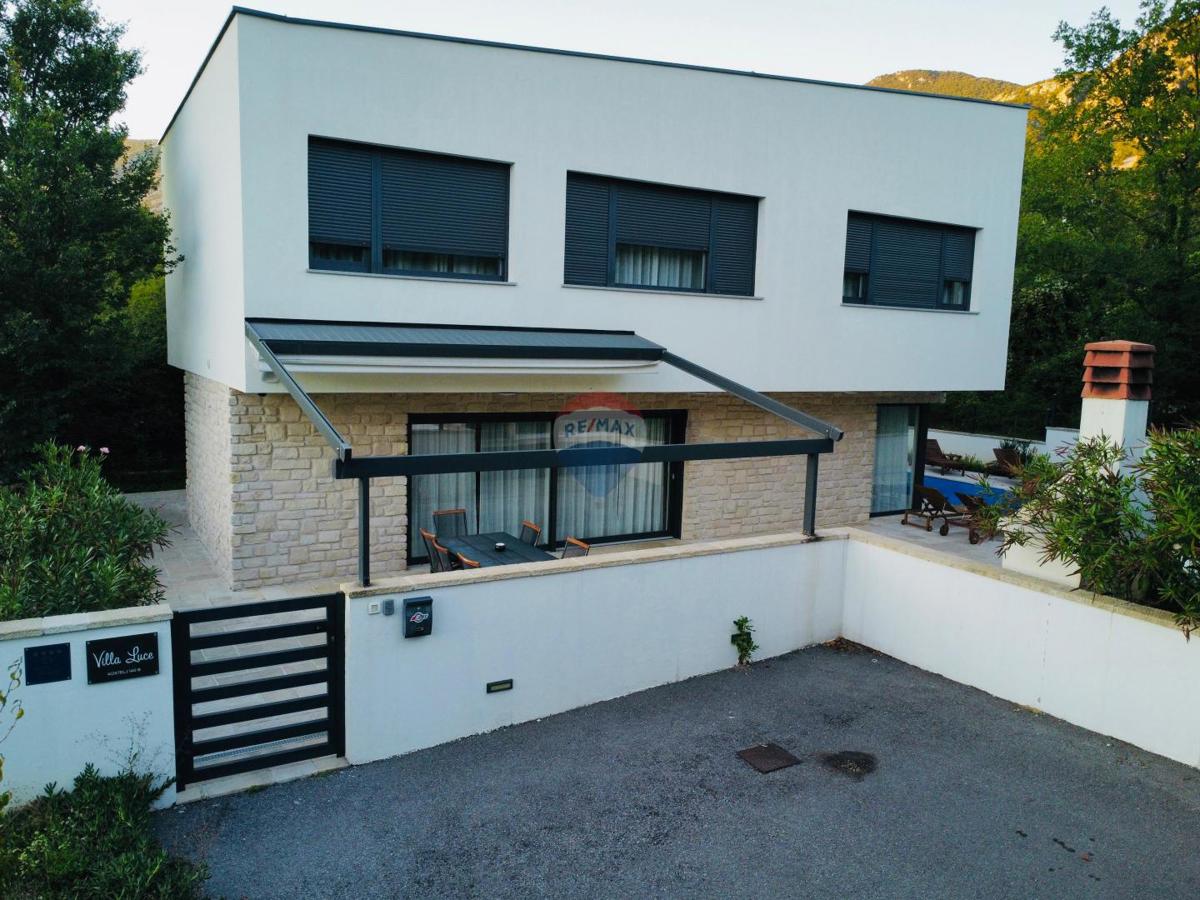 Casa Grižane-Belgrad, Vinodolska Općina, 485m2