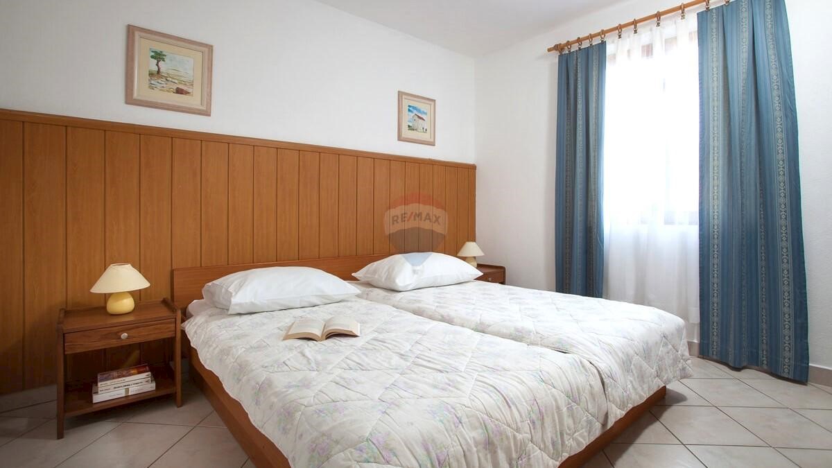 Istria, Novigrad, zona circostante, casa a 150 m dal mare