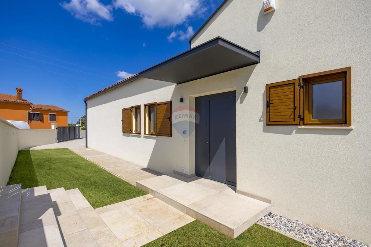 ISTRIA, TINJAN Quality holiday house 160 m2 with swimming pool 