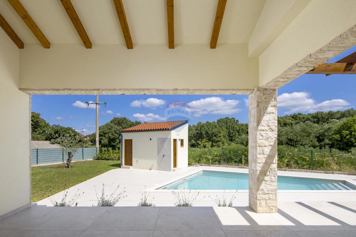 ISTRIA, TINJAN Quality holiday house 160 m2 with swimming pool 