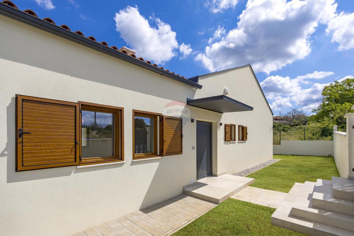 ISTRIA, TINJAN Quality holiday house 160 m2 with swimming pool 