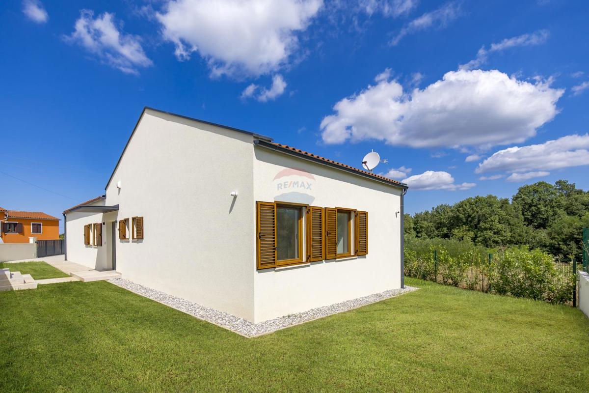 ISTRIA, TINJAN Quality holiday house 160 m2 with swimming pool 