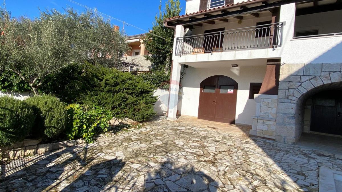Casa Sveti Lovreč, 290,27m2