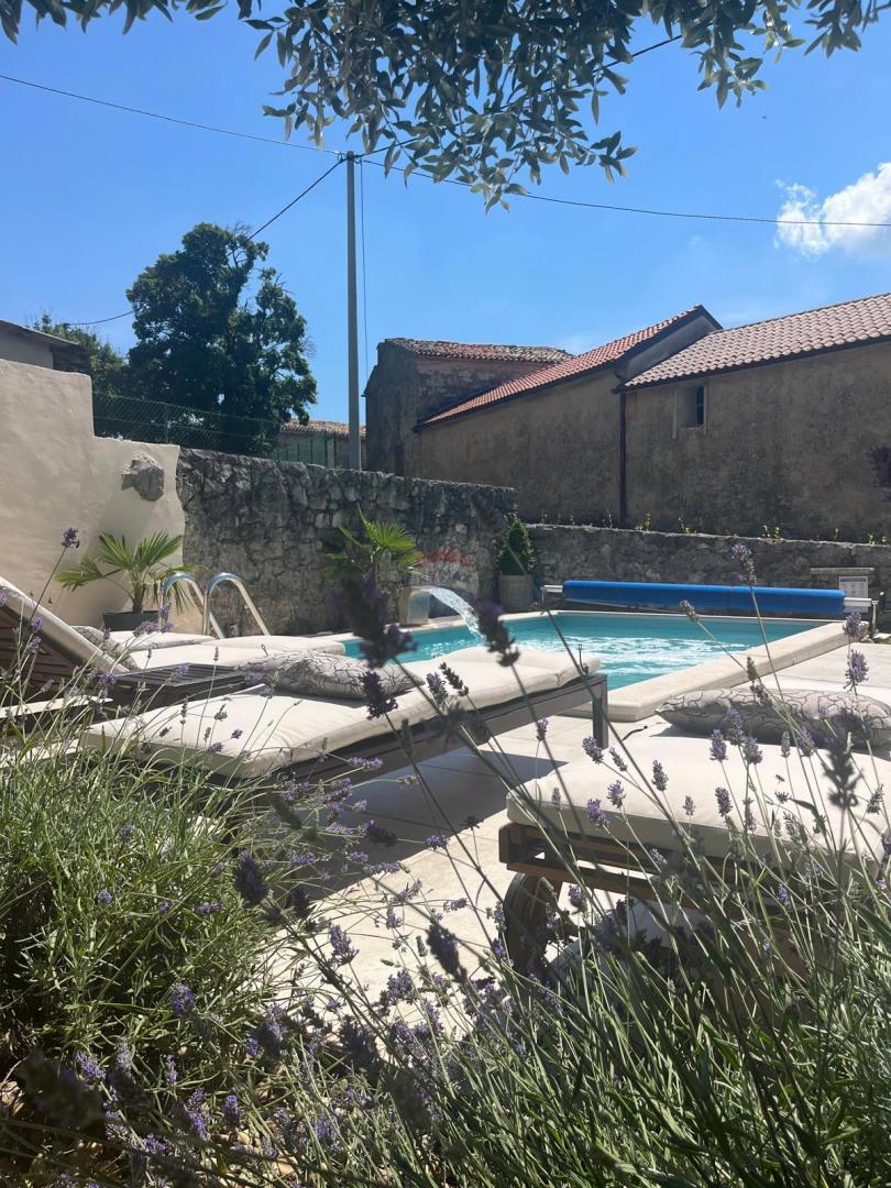 Casa Brest Pod Učkom, Lupoglav, 155m2