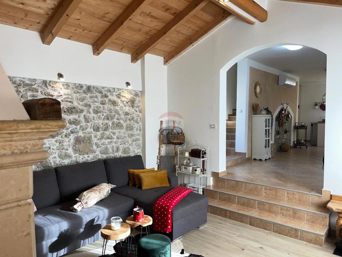 Casa Brest Pod Učkom, Lupoglav, 155m2