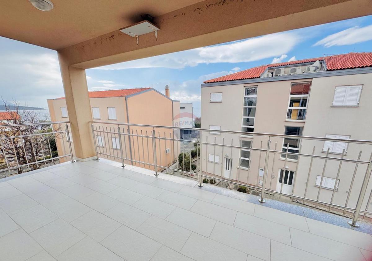 Appartamento Smokvica Krmpotska, Novi Vinodolski, 97m2