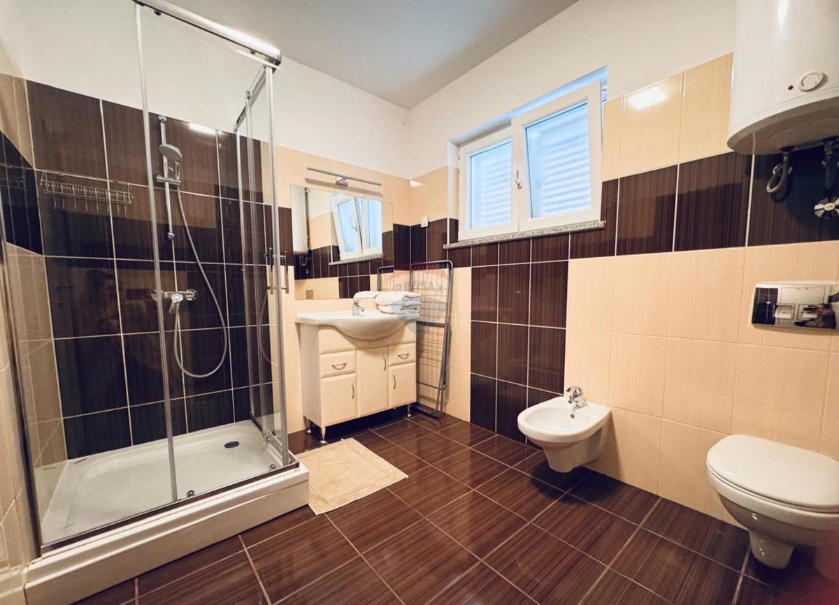 Appartamento Smokvica Krmpotska, Novi Vinodolski, 97m2