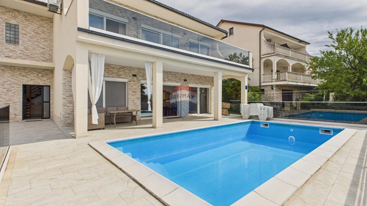 Casa Novi Vinodolski, 210m2