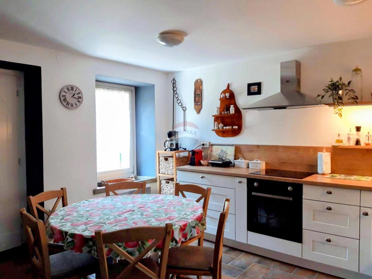 Casa Malinska, Malinska-Dubašnica, 100m2