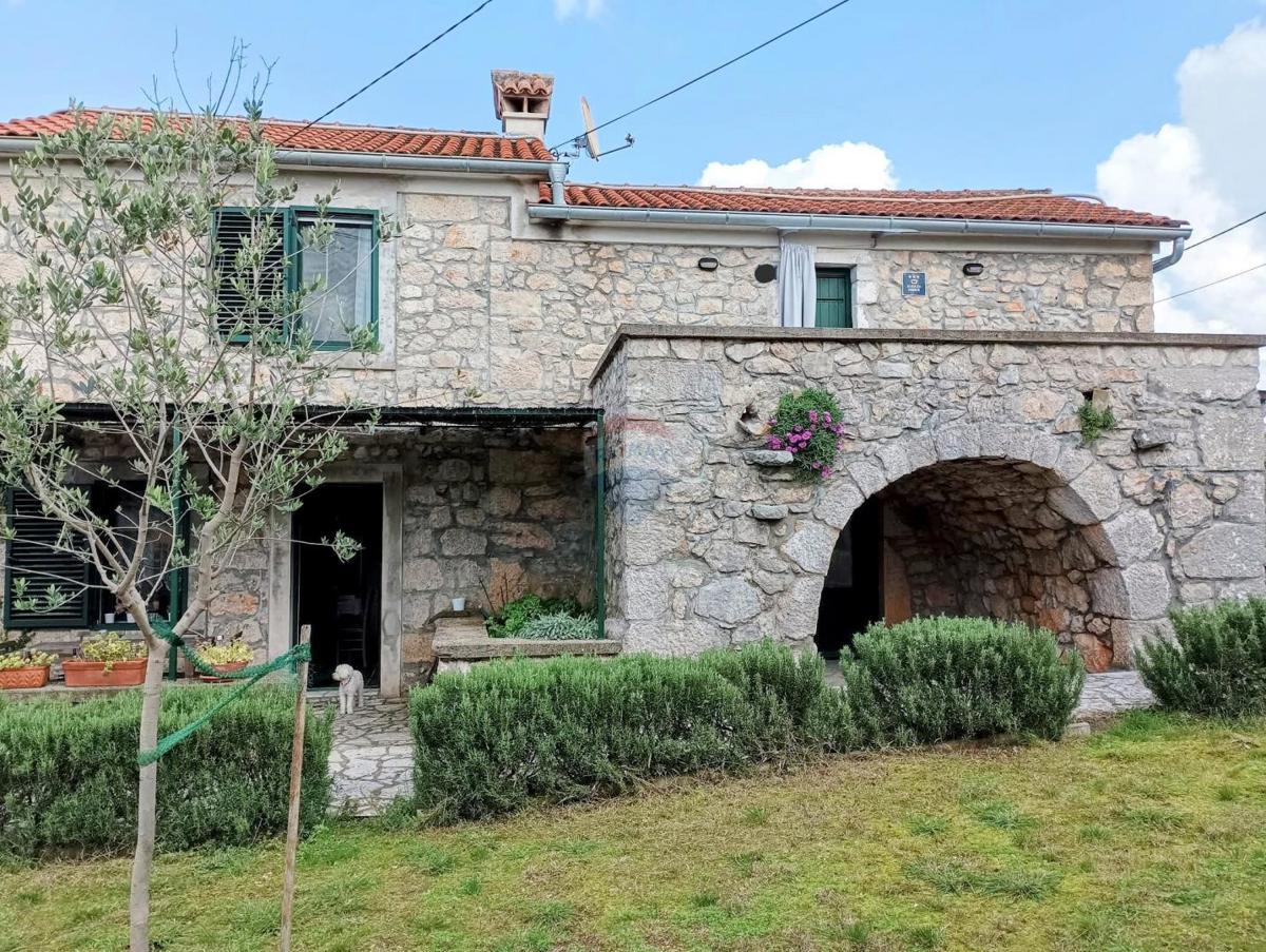 Casa Malinska, Malinska-Dubašnica, 100m2