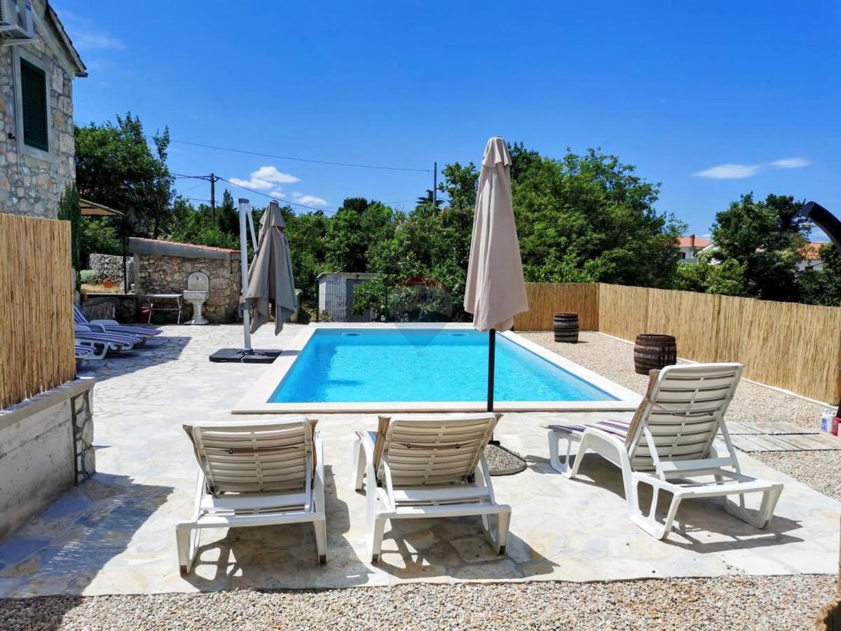 Casa Malinska, Malinska-Dubašnica, 100m2